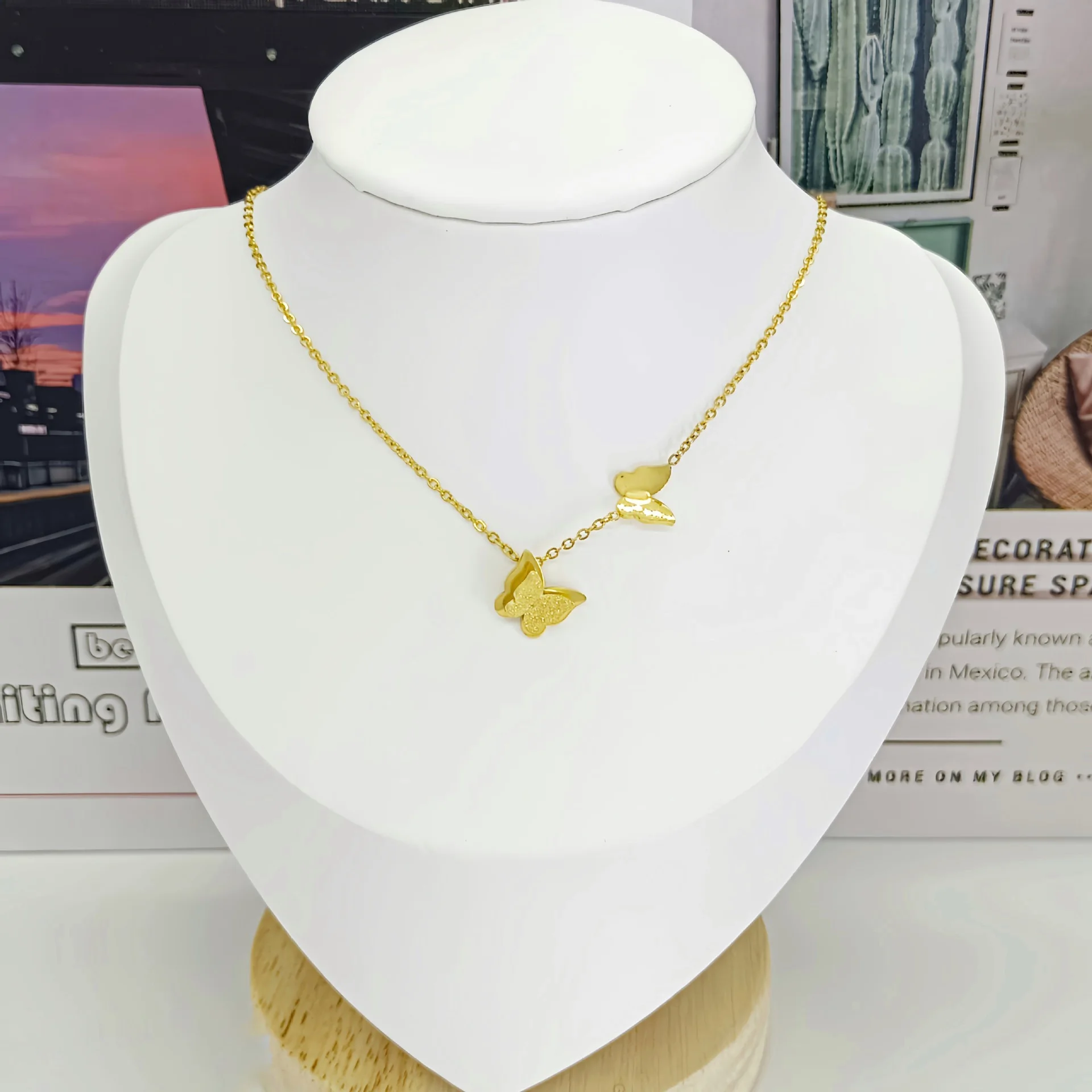 Stainless Steel Pendant Necklace - Image 10